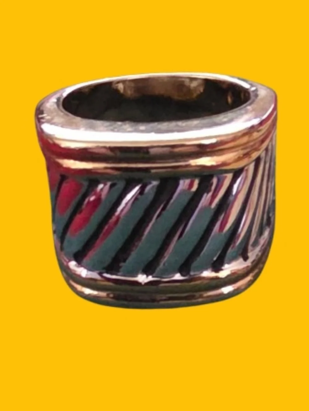 📣 Classic Y2K Two Tone Ribbed Cigar Chunky Ring Size 7 Designer Look 😍 Fashion